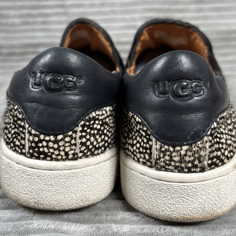 UGG Black and Tan CAS Exotic Genuine Calf Hair Slip Ons Women’s Sz. 7.5 - Picture 5 of 10